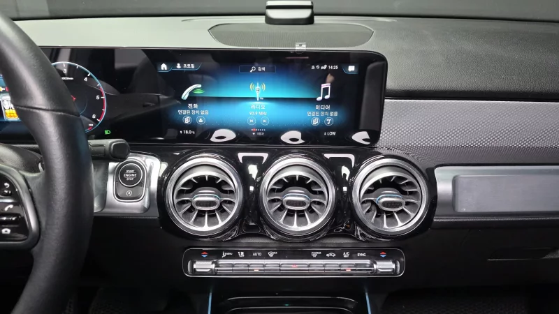 Mercedes-Benz GLB-Class