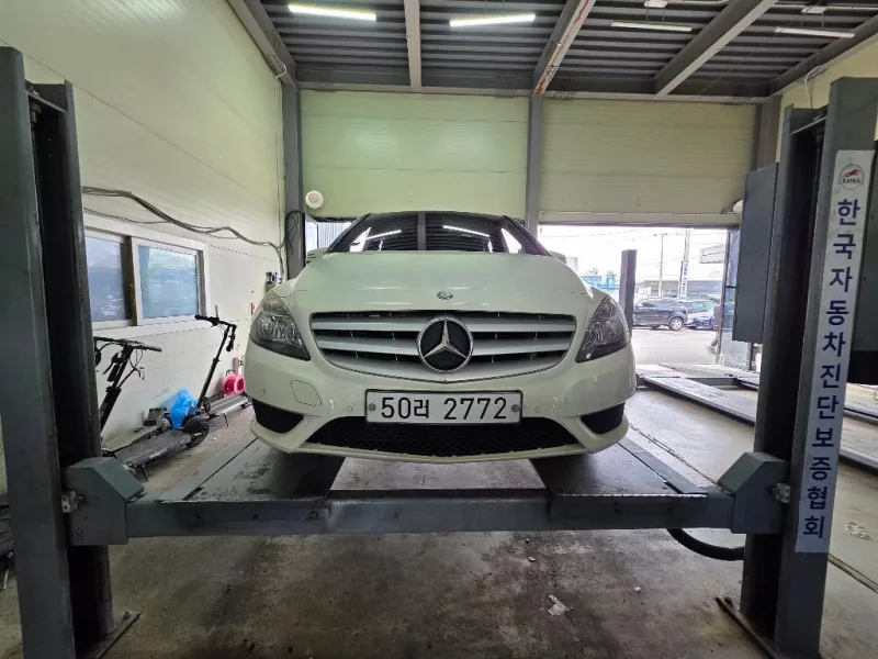 Mercedes-Benz B-Class