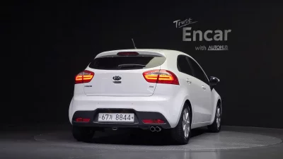 Kia pride
