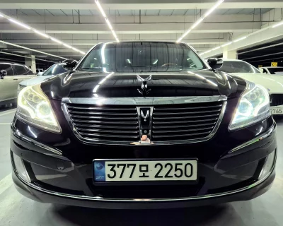 Hyundai Equus