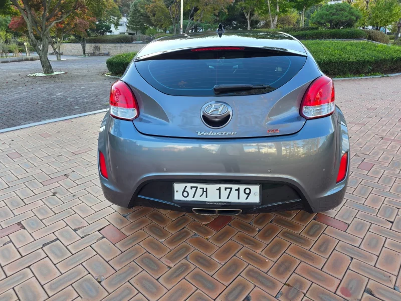 Hyundai Veloster