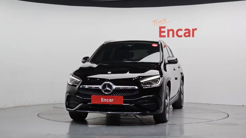 Mercedes-Benz GLA-Class