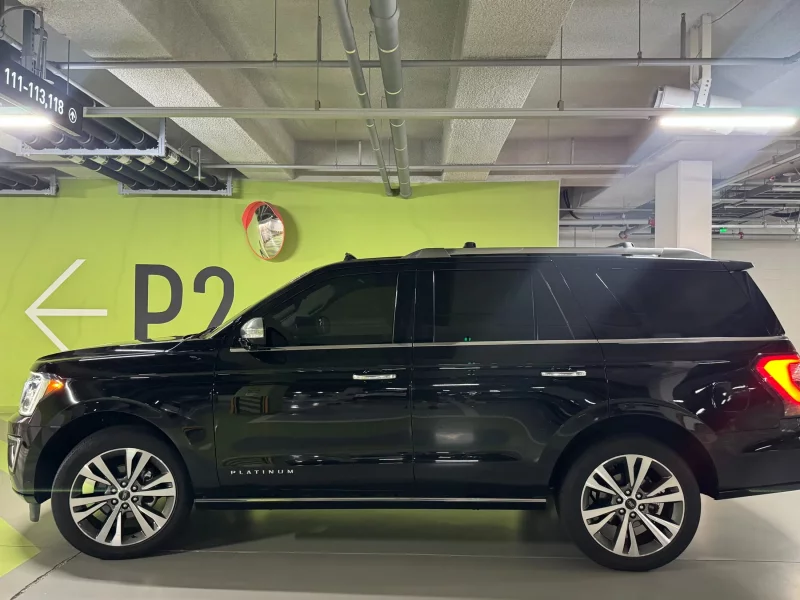 Ford EXPEDITION