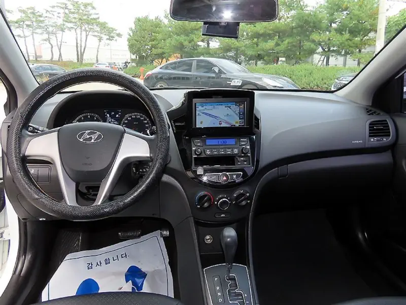 Hyundai Accent
