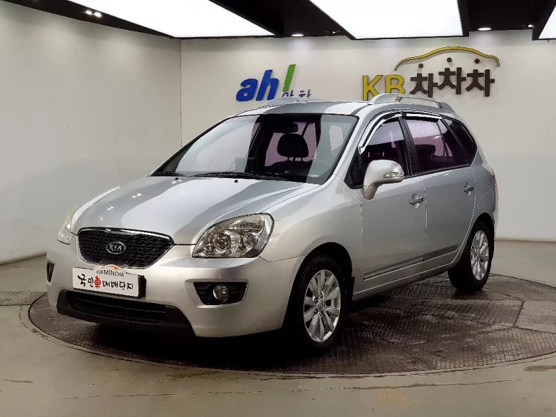 Kia Carens