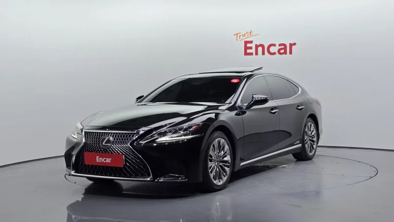Lexus LS