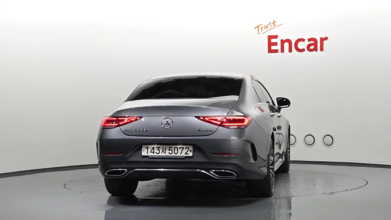 Mercedes-Benz CLS-Class