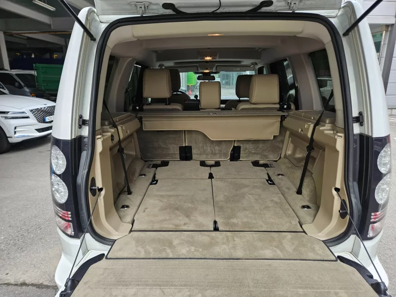 Land Rover DISCOVERY