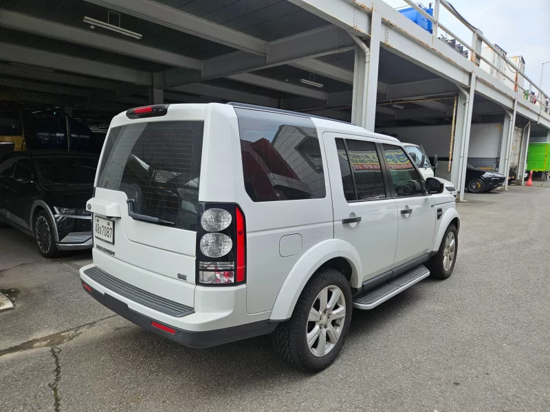 Land Rover DISCOVERY