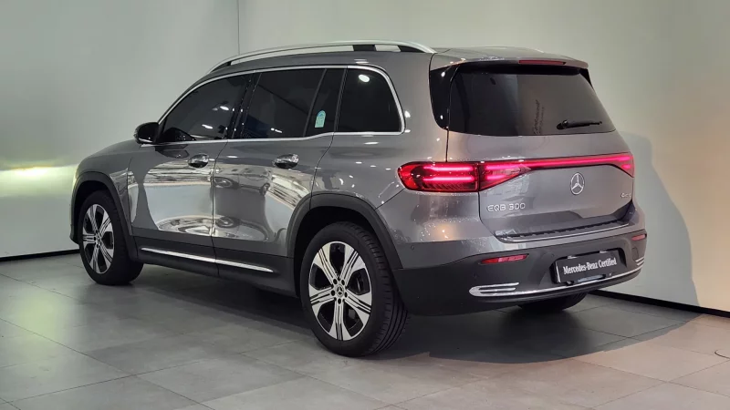 Mercedes-Benz EQB