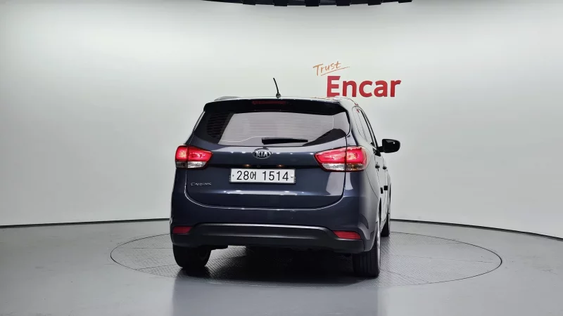 Kia Carens