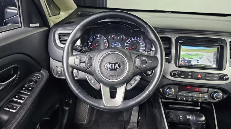 Kia Carens