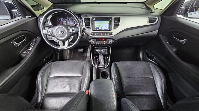 Kia Carens