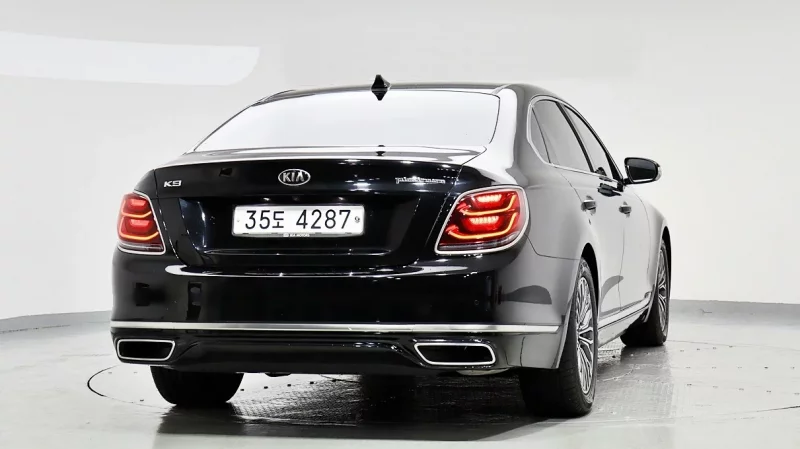 Kia K9
