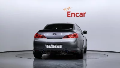 Infiniti G37