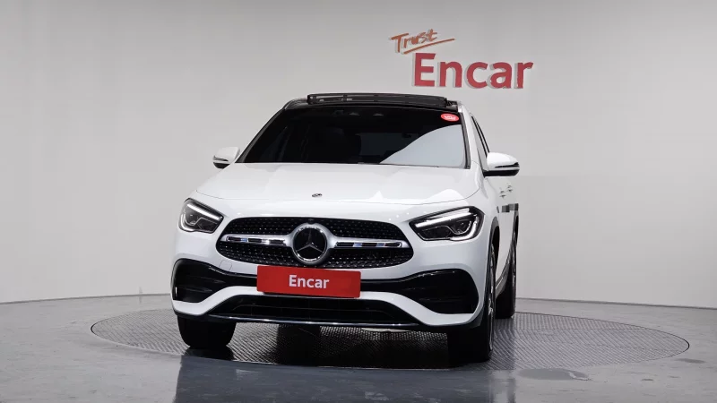 Mercedes-Benz GLA-Class