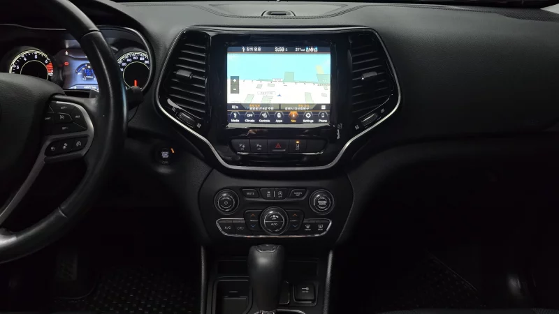 Jeep CHEROKEE