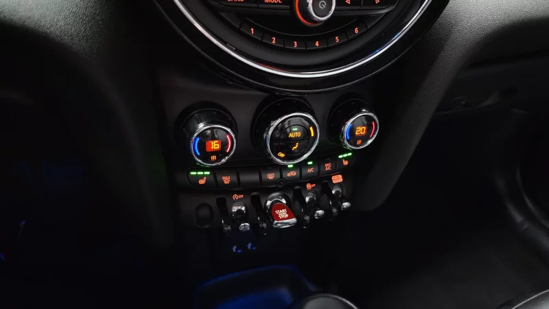 MINI Cooper Convertible