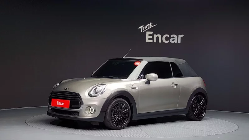 MINI Cooper Convertible