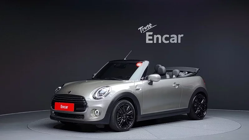MINI Cooper Convertible