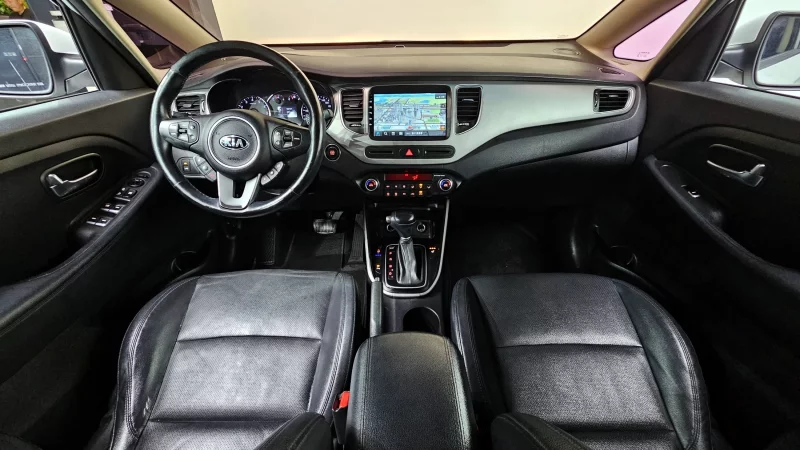 Kia Carens