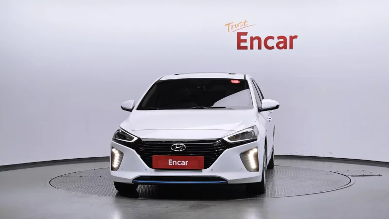 Hyundai Ioniq