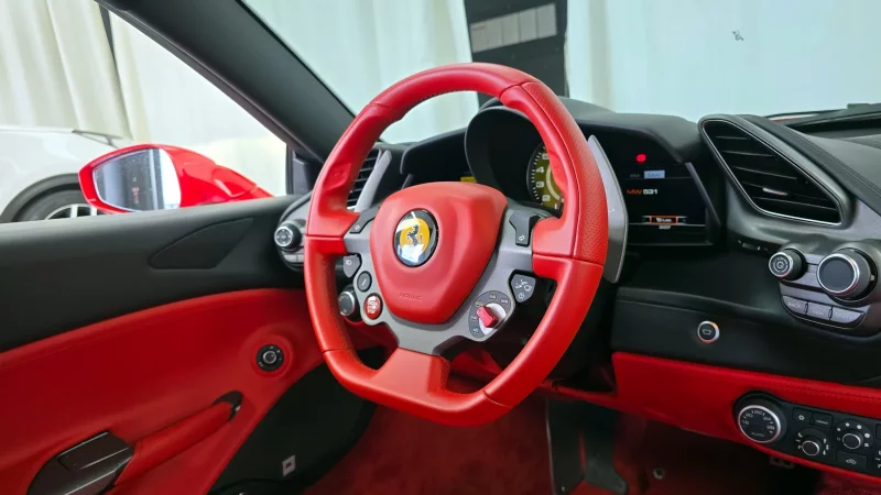 Ferrari 488