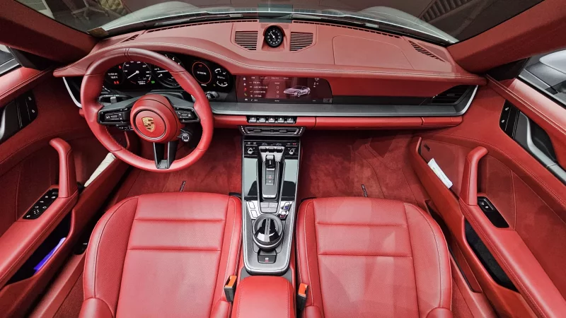 Porsche 911