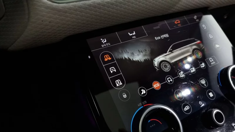 Land Rover RANGE ROVER VELAR