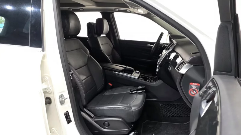 Mercedes-Benz M-class