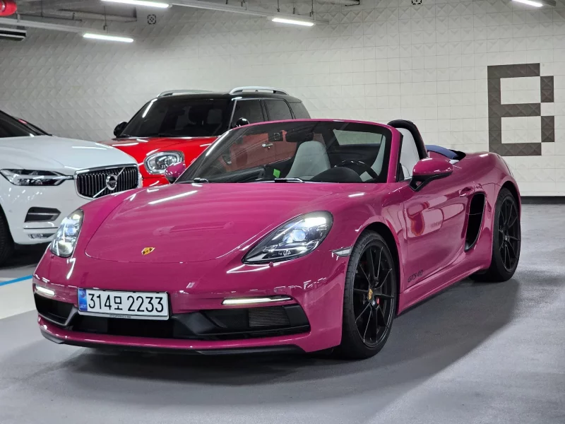 Porsche 718