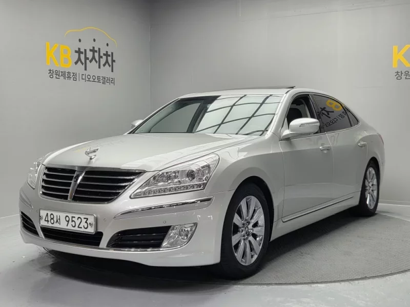 Hyundai Equus