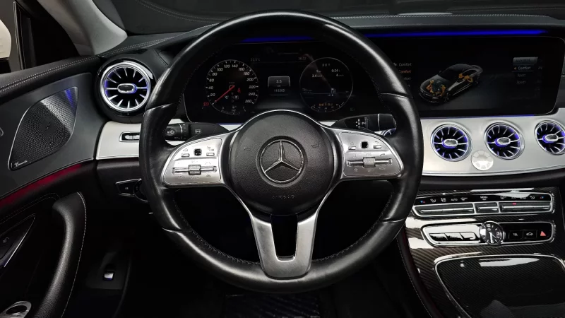 Mercedes-Benz CLS-Class