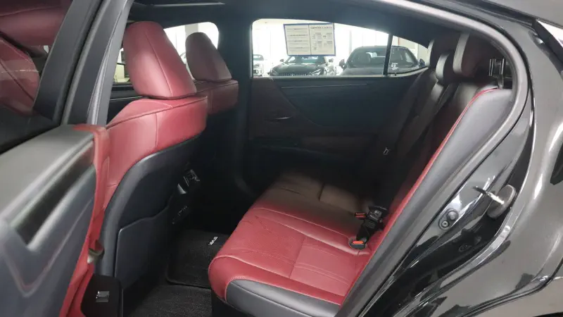 Lexus ES300h