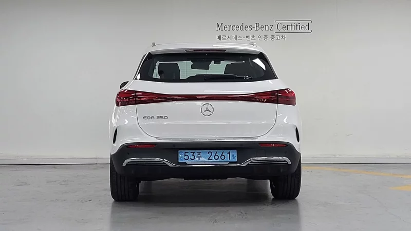 Mercedes-Benz EQA