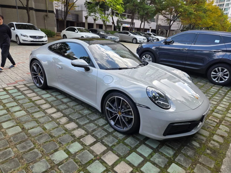 Porsche 911