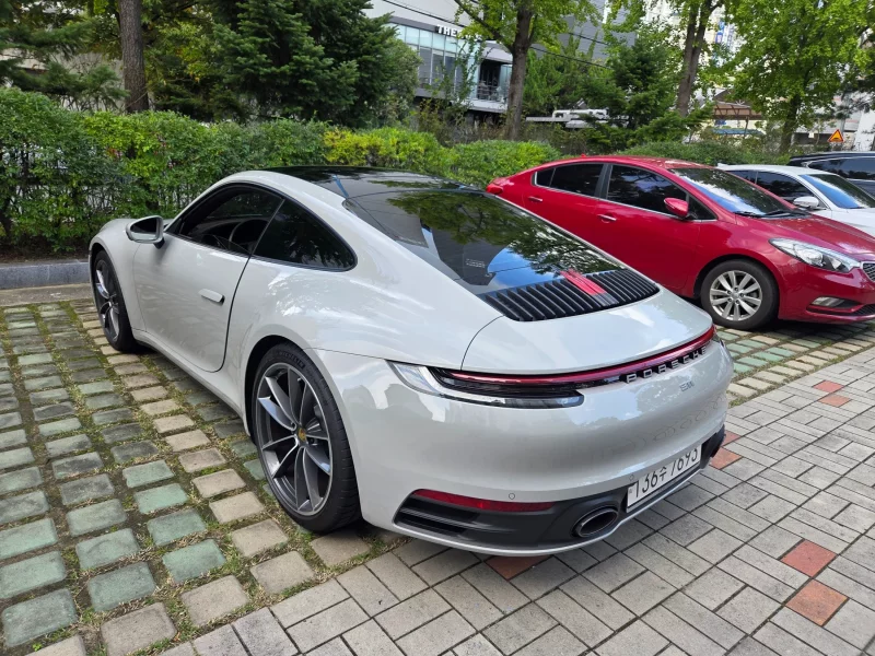 Porsche 911