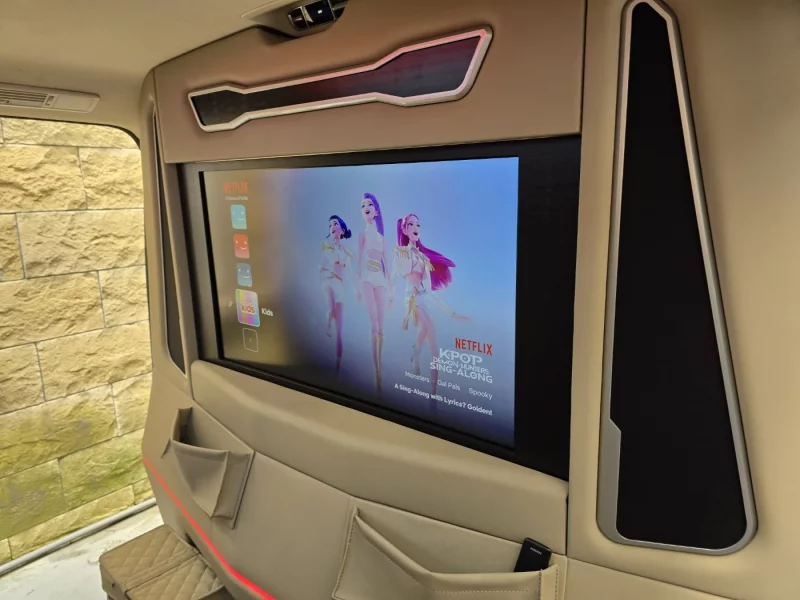 Mercedes-Benz V-Class