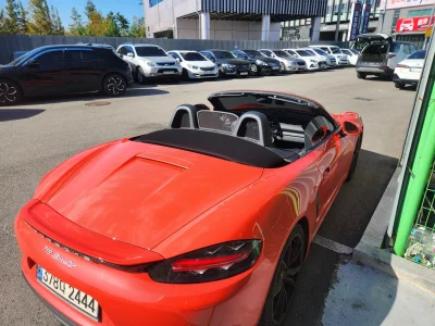 Porsche 718
