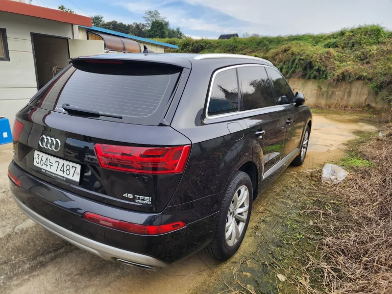 Audi Q7