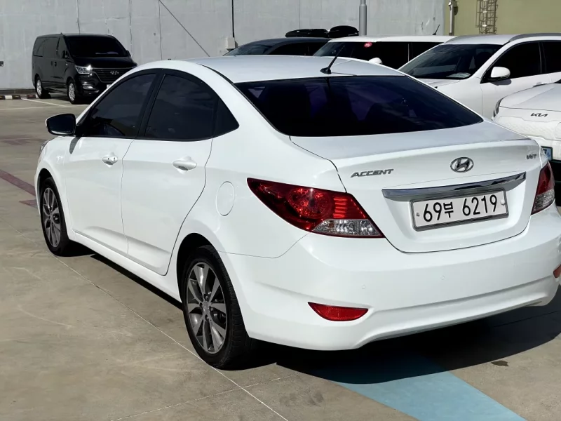 Hyundai Accent
