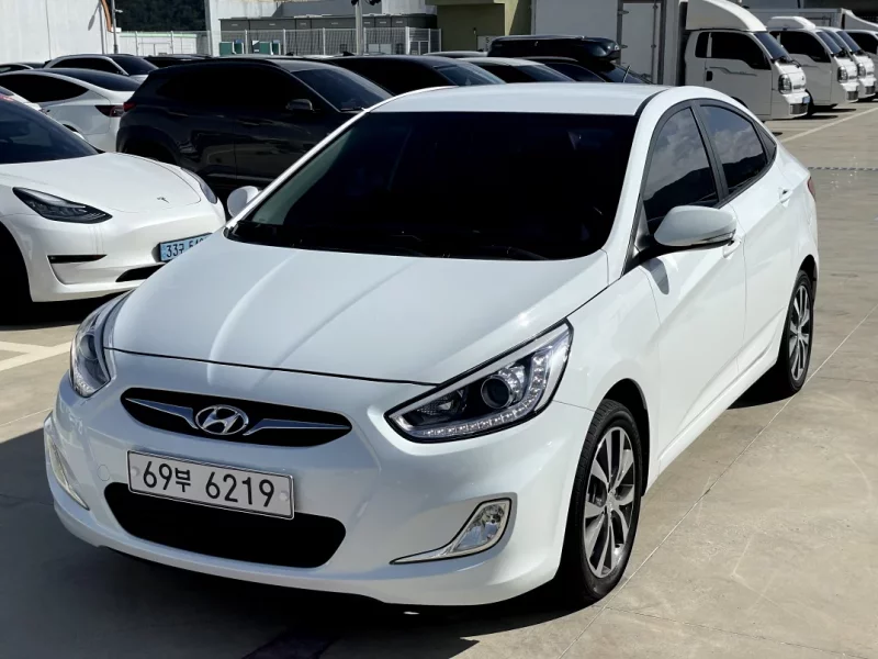 Hyundai Accent