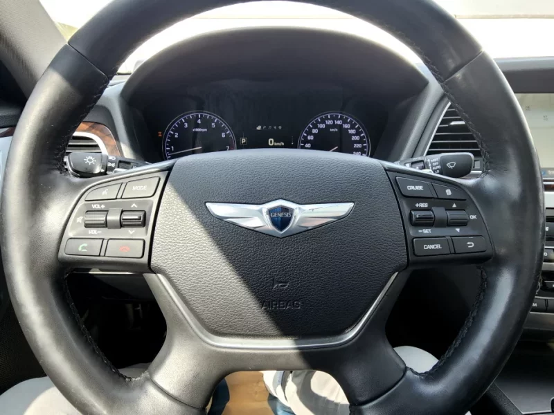 Hyundai Genesis