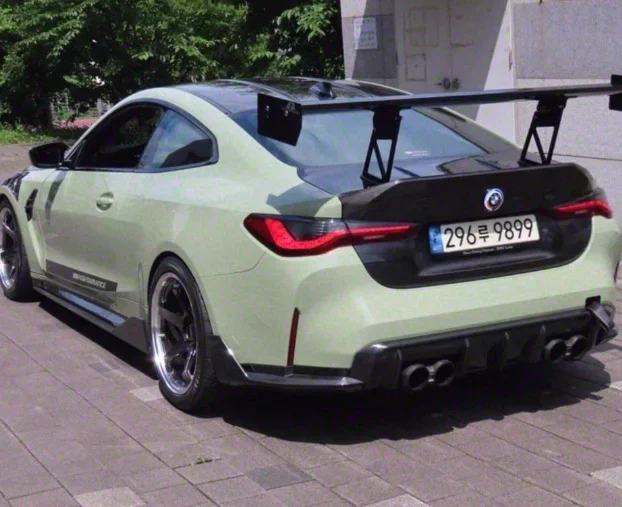 BMW M4