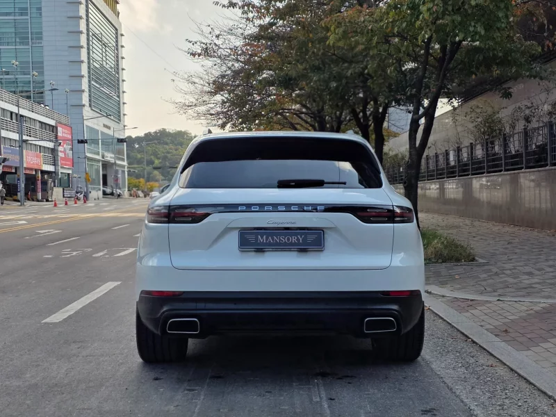 Porsche CAYENNE