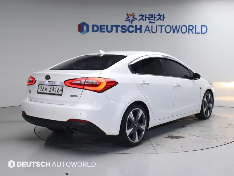 Kia K3