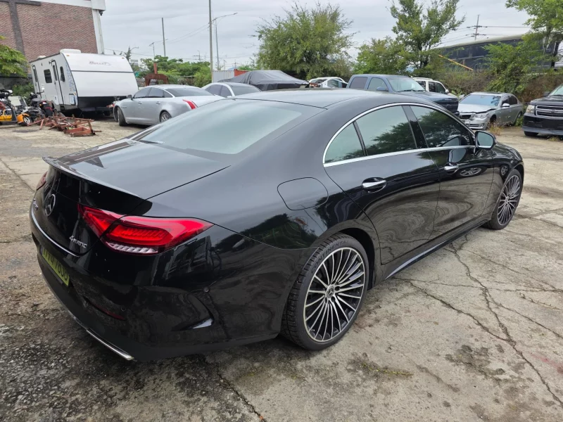 Mercedes-Benz CLS-Class