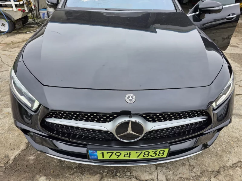 Mercedes-Benz CLS-Class