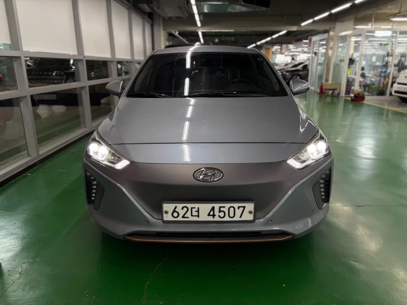 Hyundai Ioniq