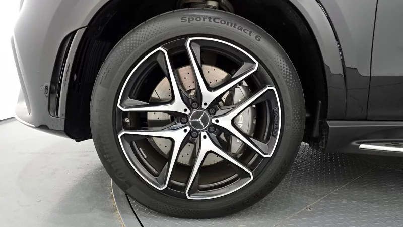 Mercedes-Benz GLE-Class